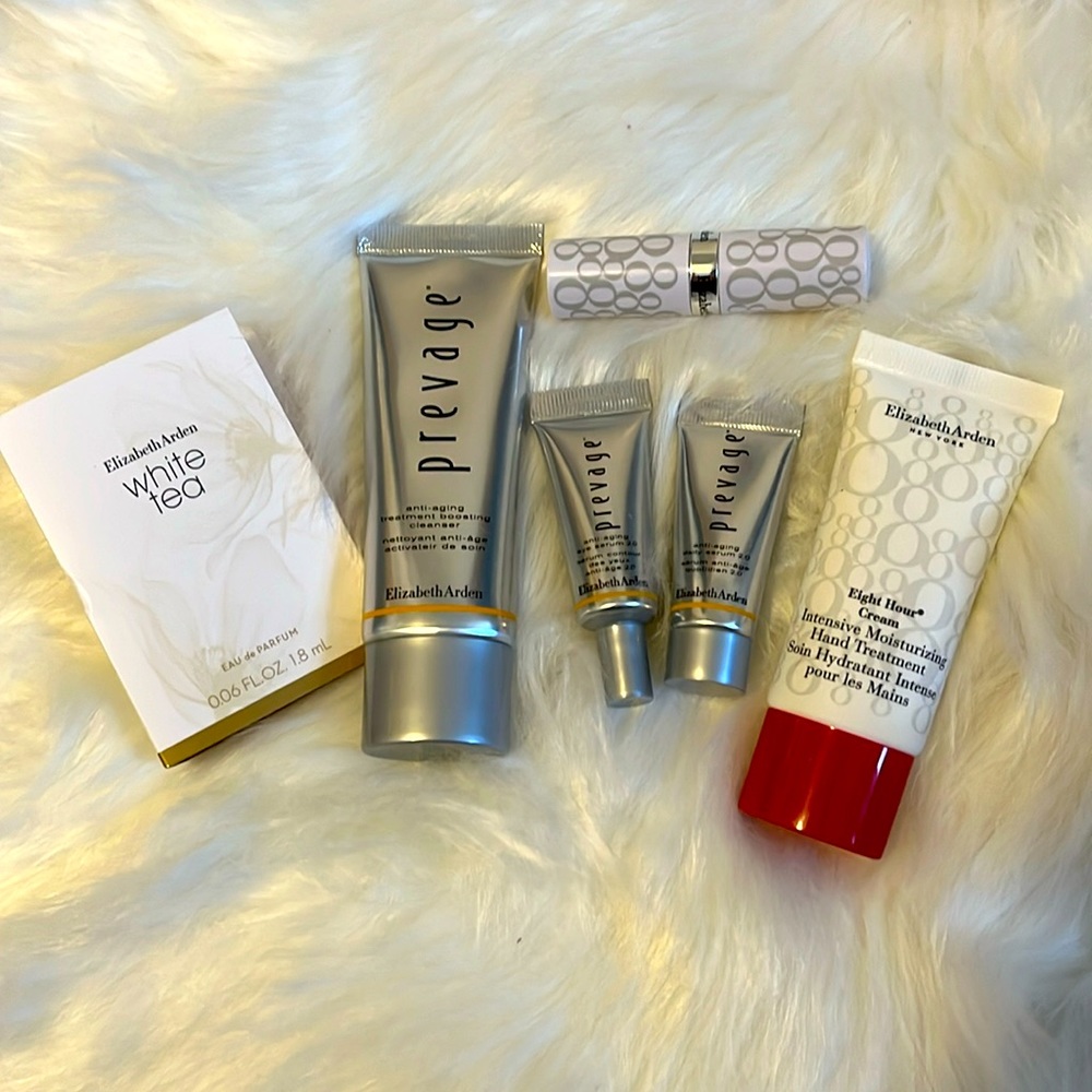 Elizabeth Arden 6 pieces skincare travel set